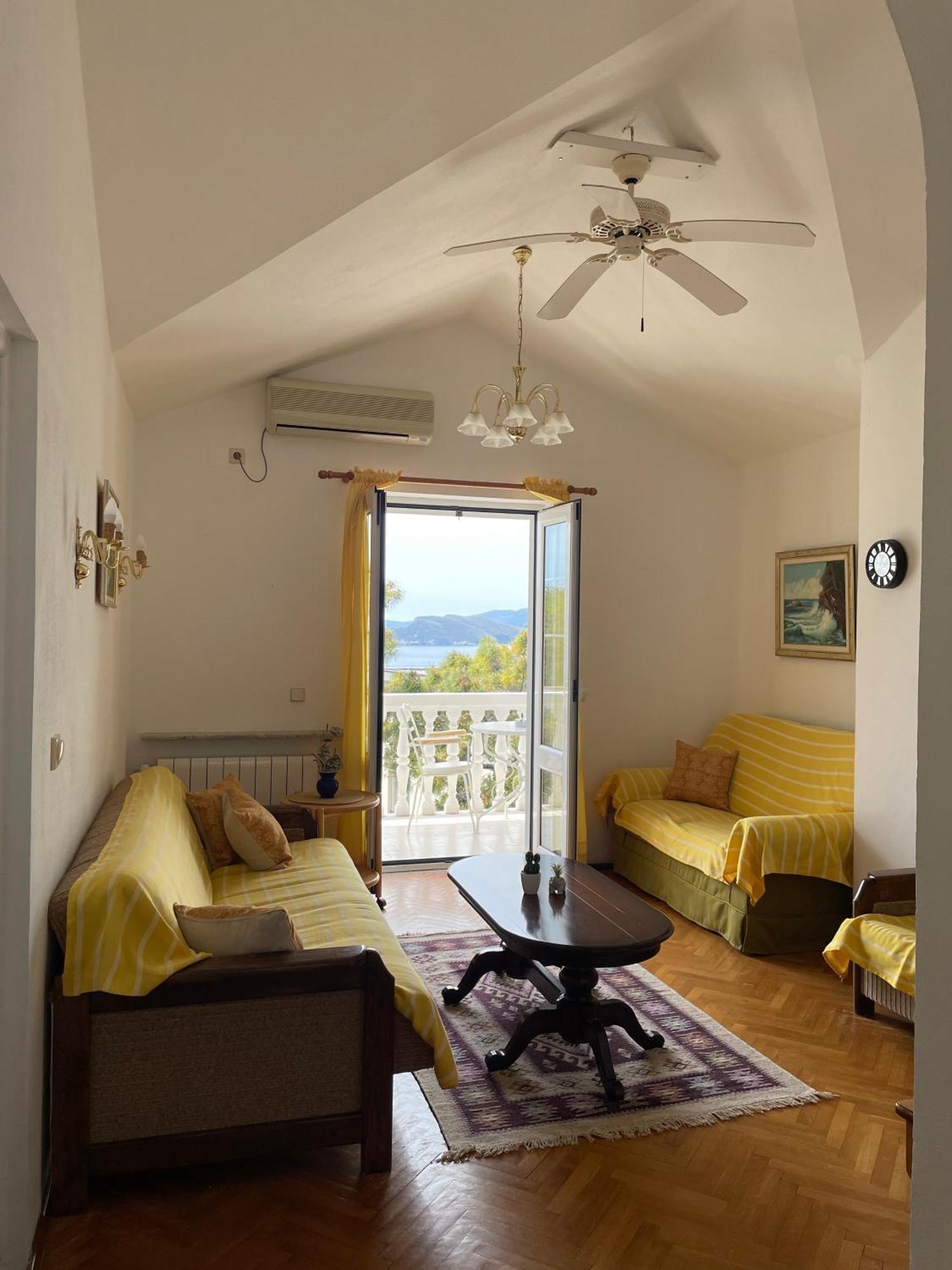 Apartments Sana Ilha Sveti Stefan Quarto foto